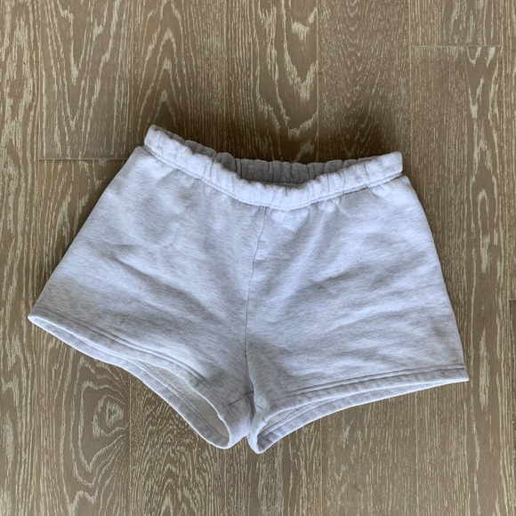 TNA Cozy Fleece High Rise 3” Sweatshort, Size S, Heather Cloud White - Picture 1 of 3